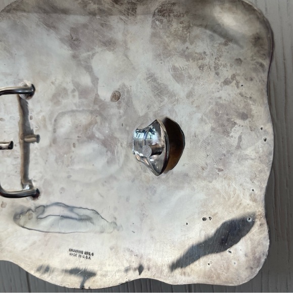 CRUMRINE Silver & Gold Toned Detailed Mens Silver plated Belt Buckle. - Picture 5 of 5